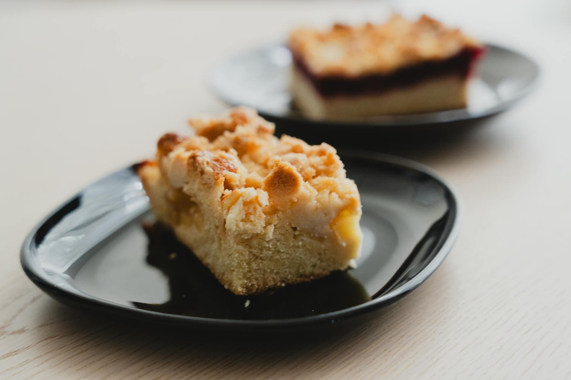 Apple crumble vegano y sin TACC: crujiente, tibio, perfecto