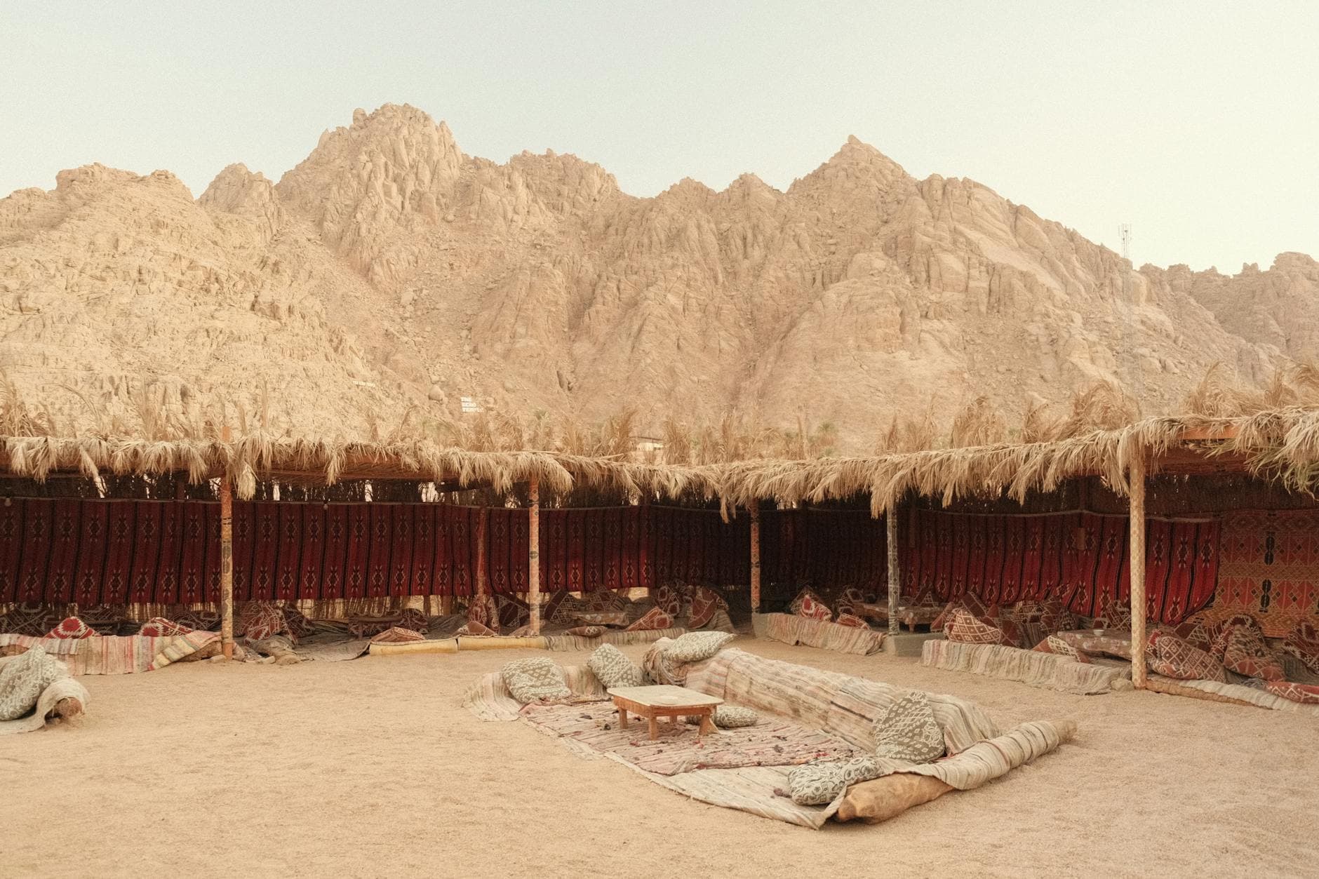 Vivir en Dahab por $500 al mes: la guía real sin romanticismo