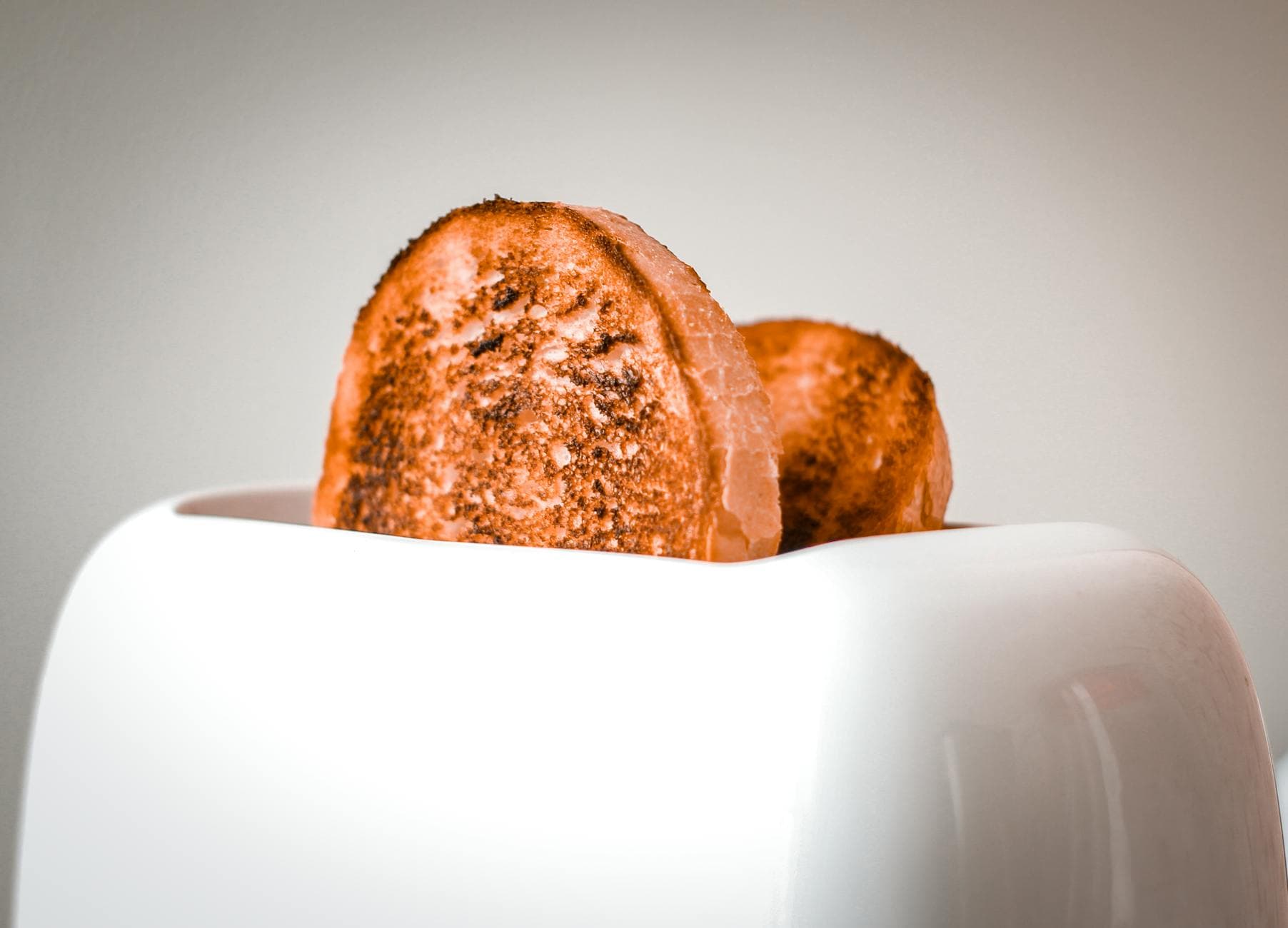 Tostadas de tahini y dátiles: el desayuno árabe que cambia todo